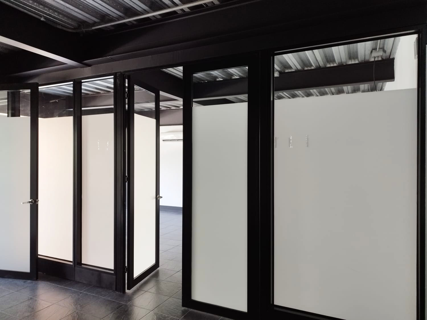 Oficina en arriendo en Provenza, Medellín, 110 m² · foto 8 de 20