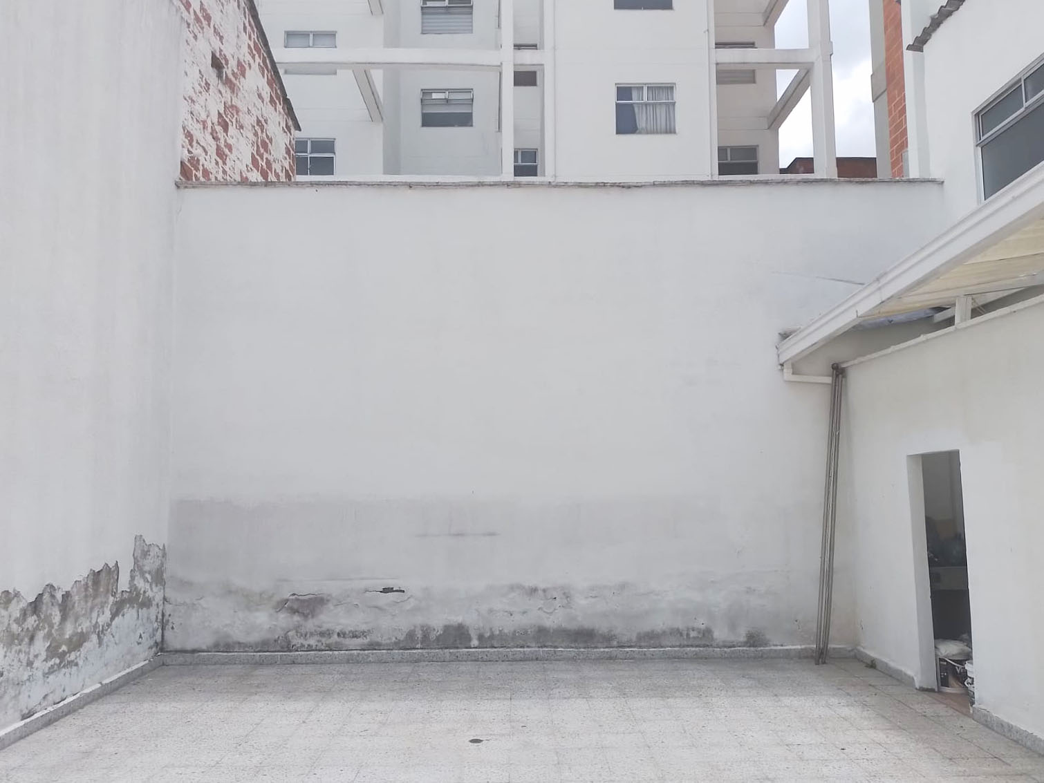 Local en venta en Laureles, Medellín, 330 m² · foto 14 de 16