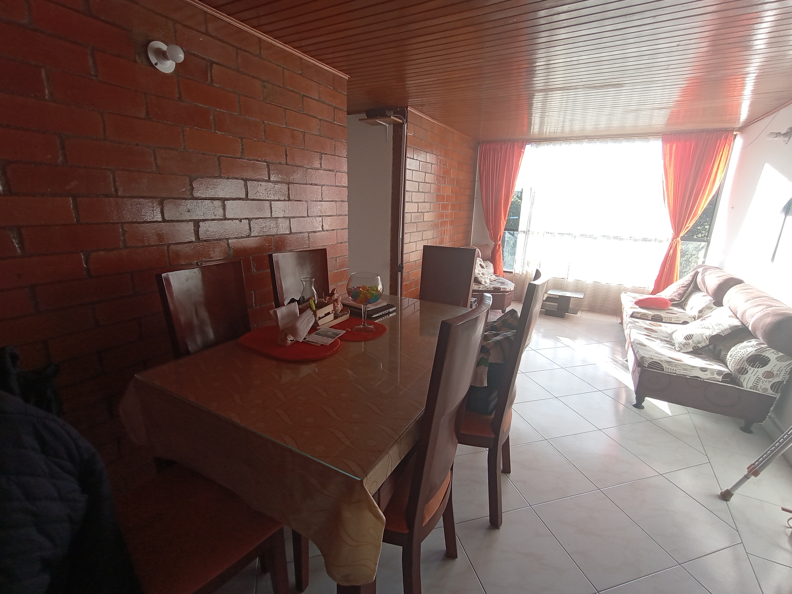Apartamento en venta en Granada Norte, Bogotá · foto 3 de 20