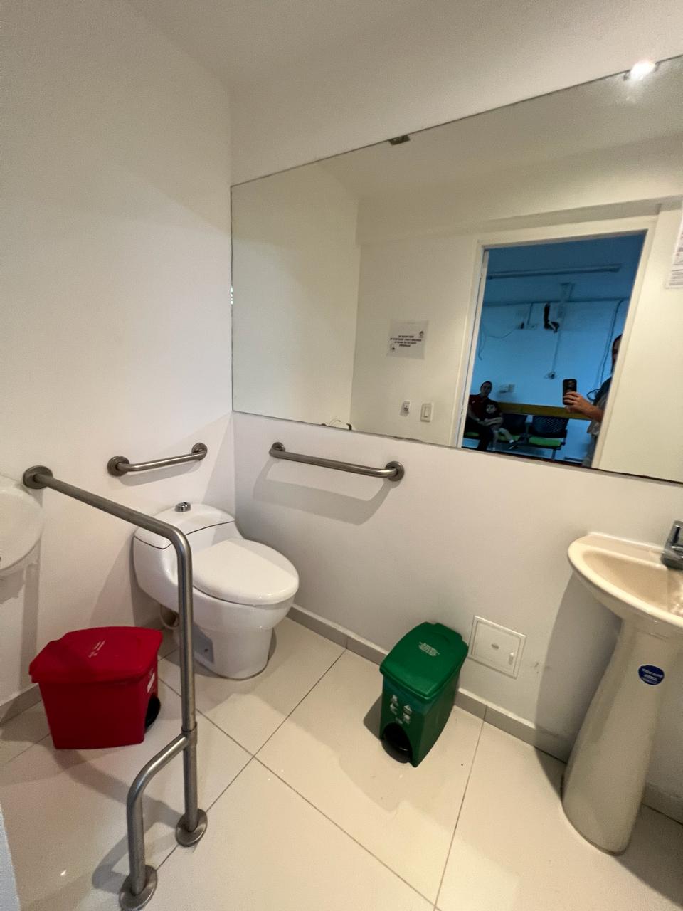 Casa de 11 alcobas en venta en Santa Monica, Cali, 363 m² · foto 18 de 19