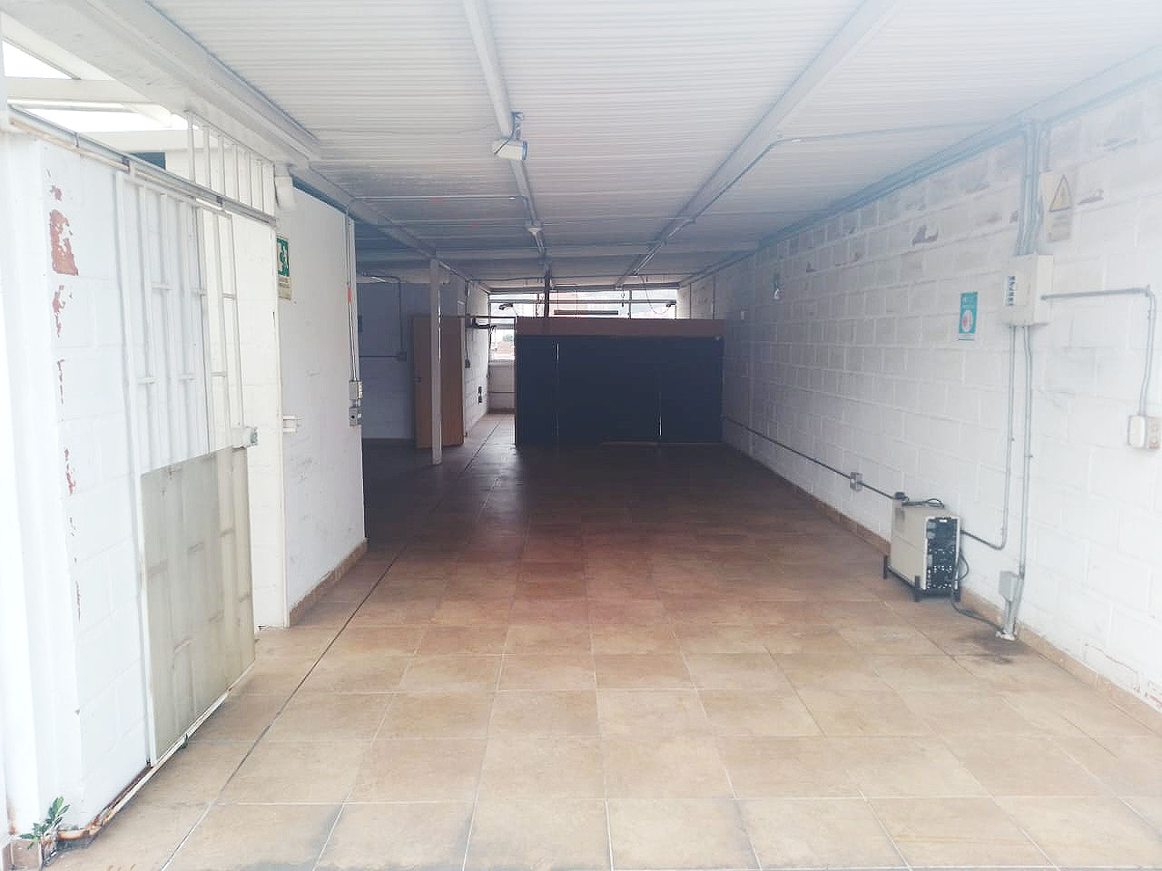 Bodega en arriendo en Madera, Bello, 320 m² · foto 3 de 19