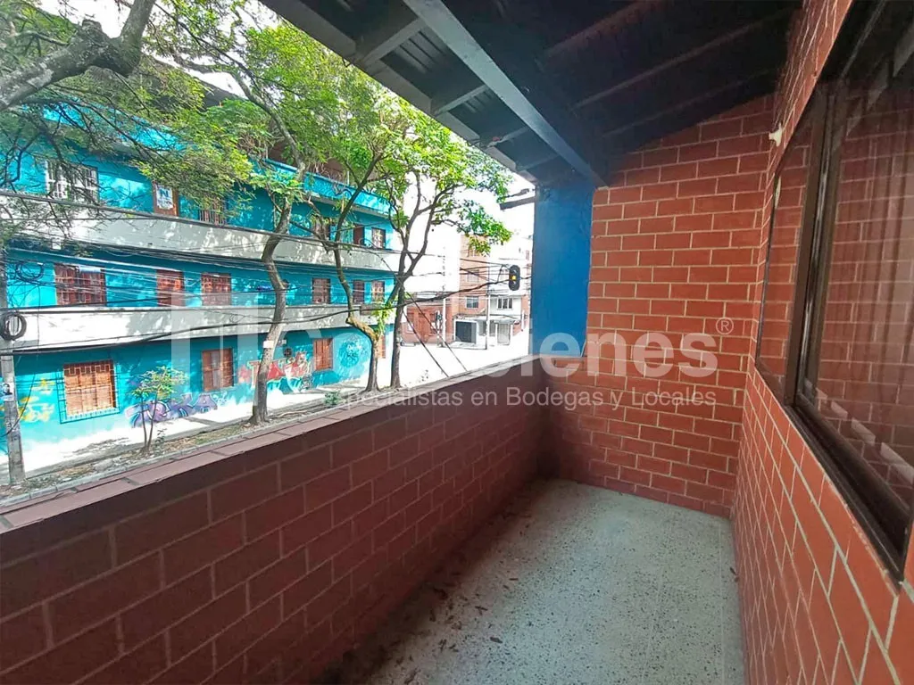 Casa de 7 alcobas en venta en Villa Nueva, Medellín, 238 m² · foto 22 de 24