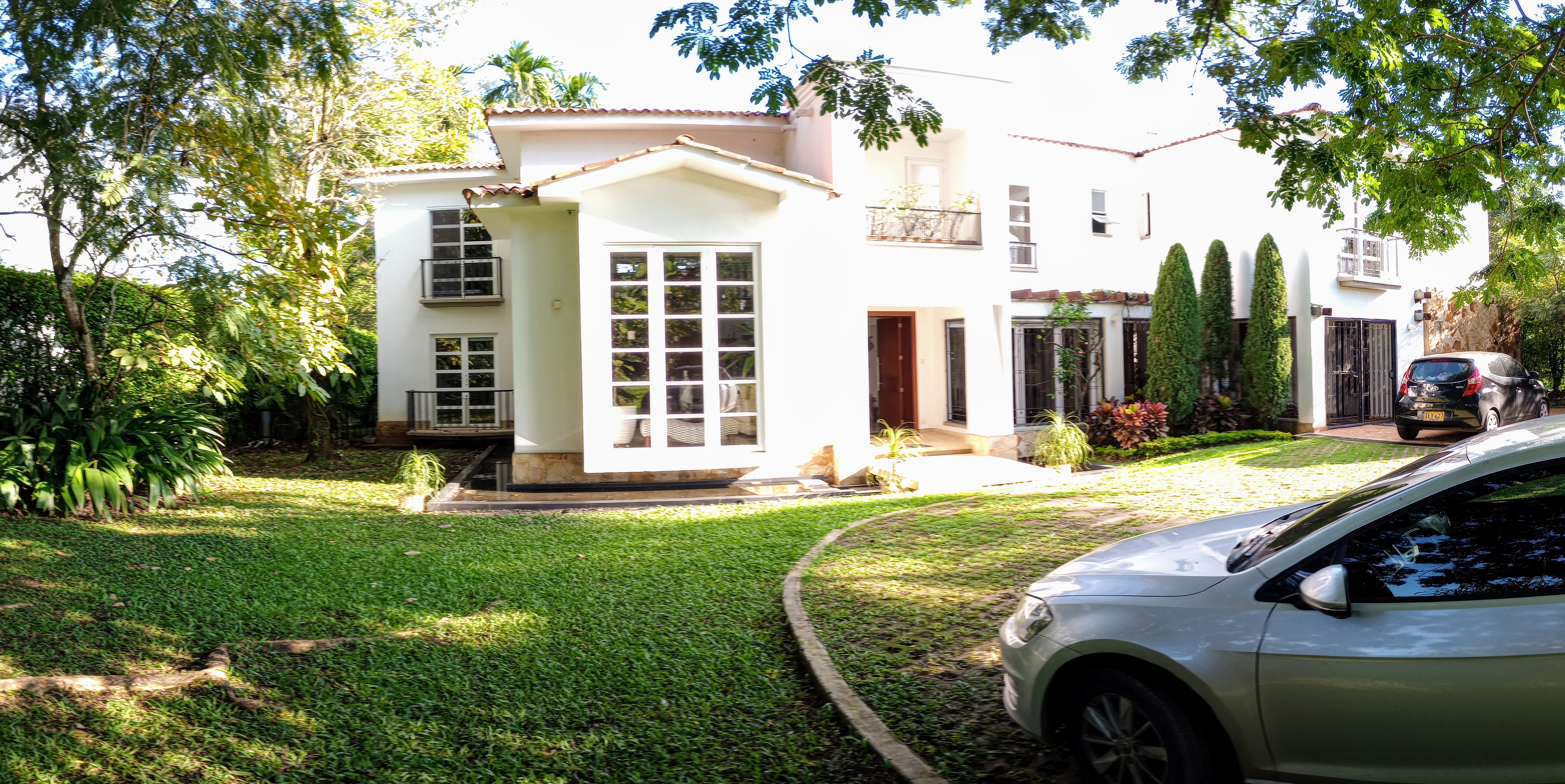 Casa de 5 alcobas en venta en Pance, Cali, 874 m² · foto 2 de 24