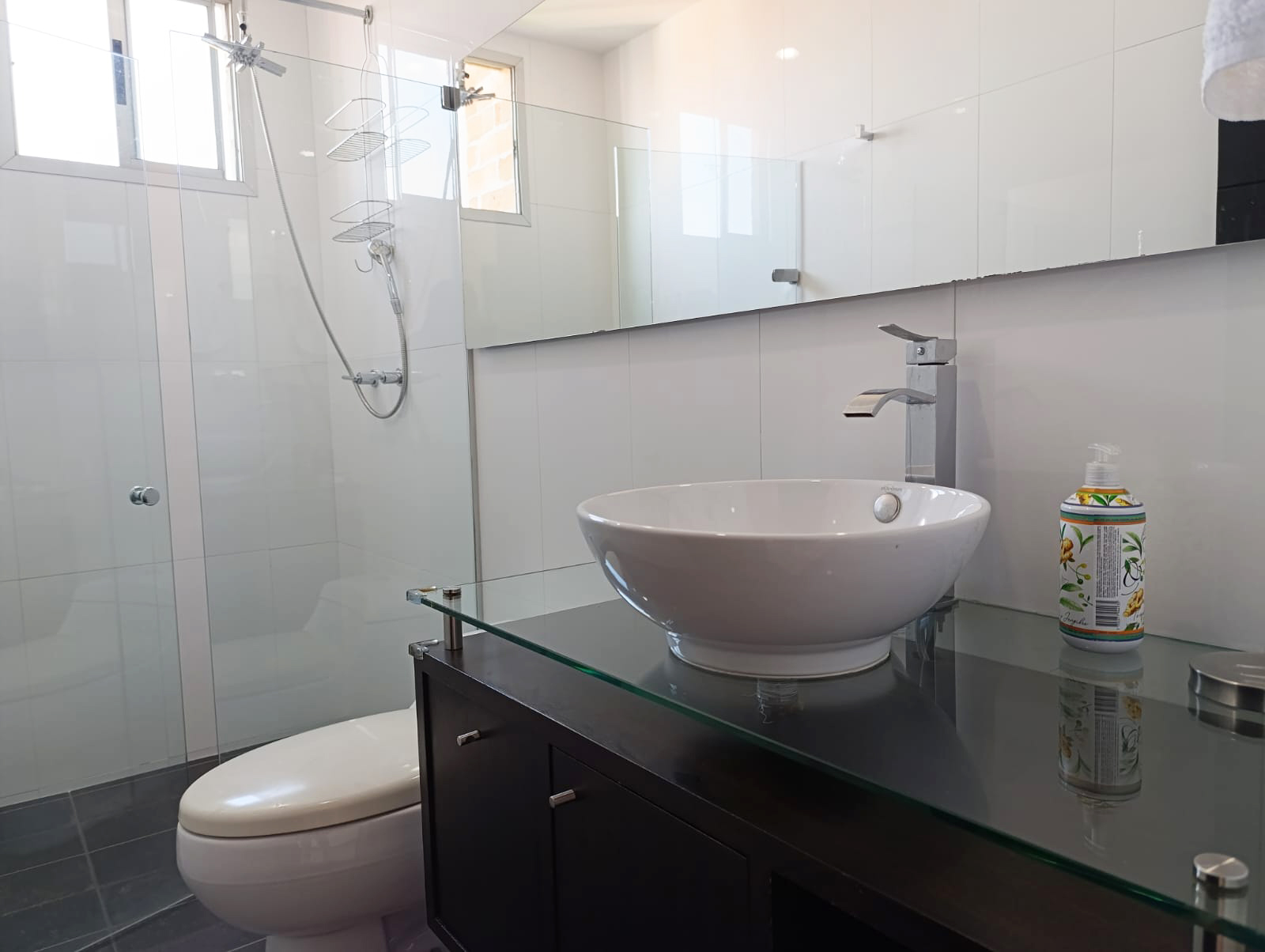Apartamento de 3 alcobas en arriendo en Los Balsos, Medellín, 107 m² · foto 11 de 20