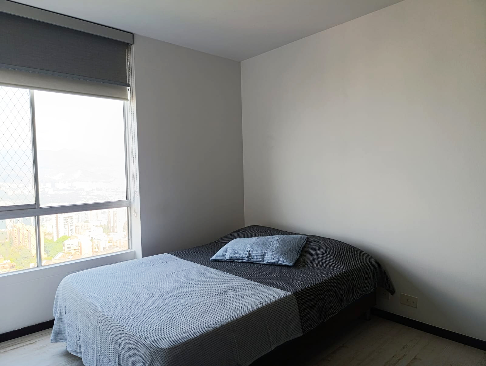 Apartamento de 3 alcobas en arriendo en Los Balsos, Medellín, 107 m² · foto 17 de 20