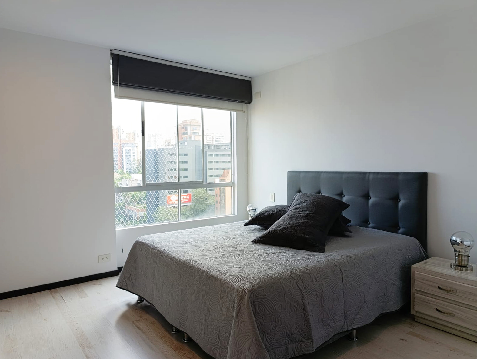 Apartamento de 3 alcobas en arriendo en Los Balsos, Medellín, 107 m² · foto 18 de 20