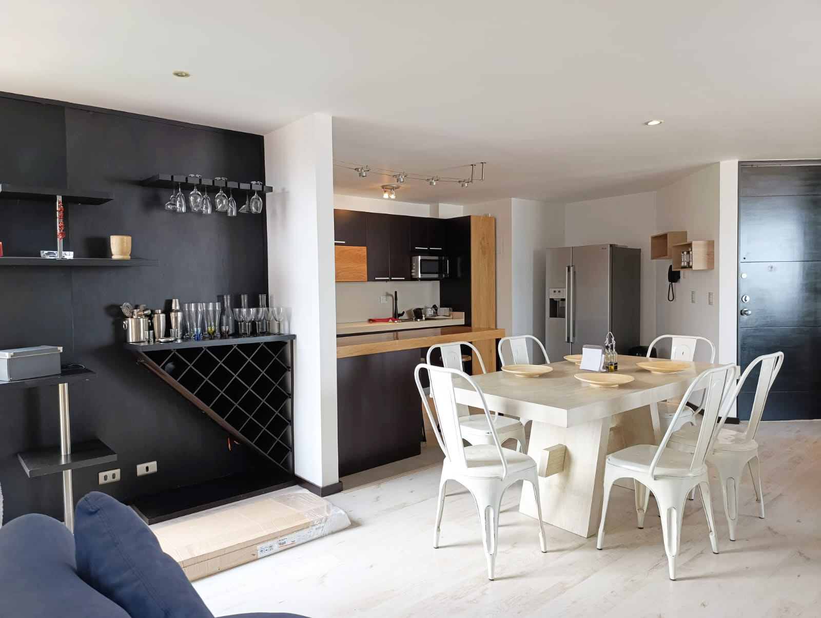 Apartamento de 3 alcobas en arriendo en Los Balsos, Medellín, 107 m² · foto 3 de 20