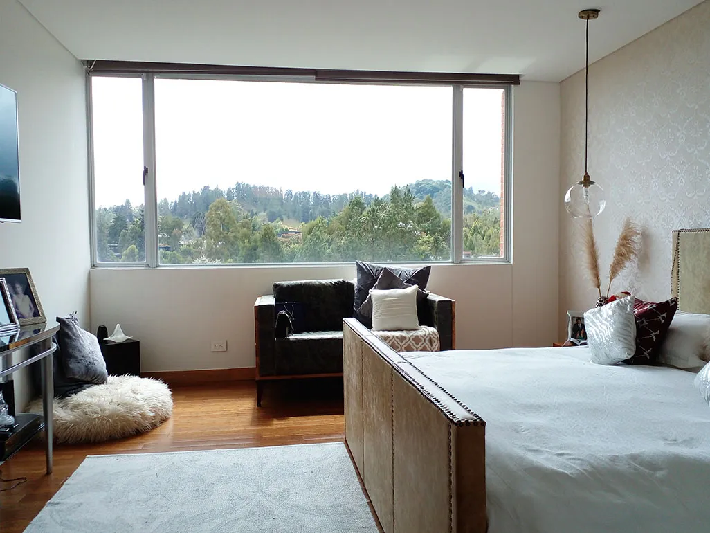 Casa de 3 alcobas en venta en Altos Del Poblado, Medellín, 260 m² · foto 12 de 20