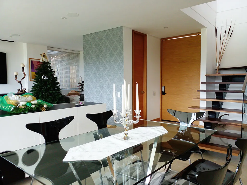 Casa de 3 alcobas en venta en Altos Del Poblado, Medellín, 260 m² · foto 5 de 20