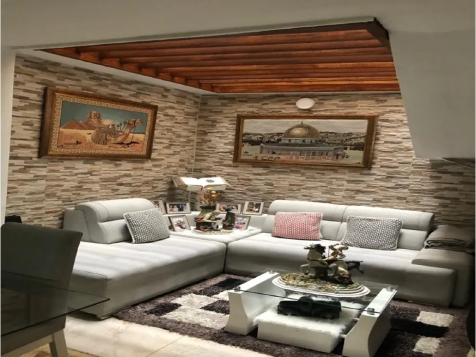 Casa de 4 alcobas en venta en Belen La Palma, Medellín, 183 m² · foto 16 de 22