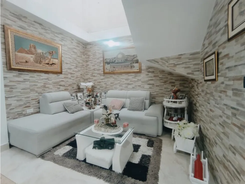 Casa de 4 alcobas en venta en Belen La Palma, Medellín, 183 m² · foto 17 de 22