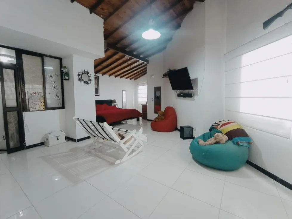 Casa de 4 alcobas en venta en Belen La Palma, Medellín, 183 m² · foto 18 de 22
