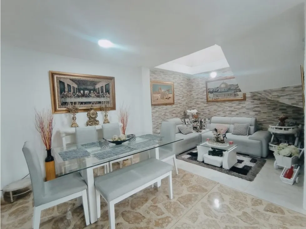 Casa de 4 alcobas en venta en Belen La Palma, Medellín, 183 m² · foto 20 de 22