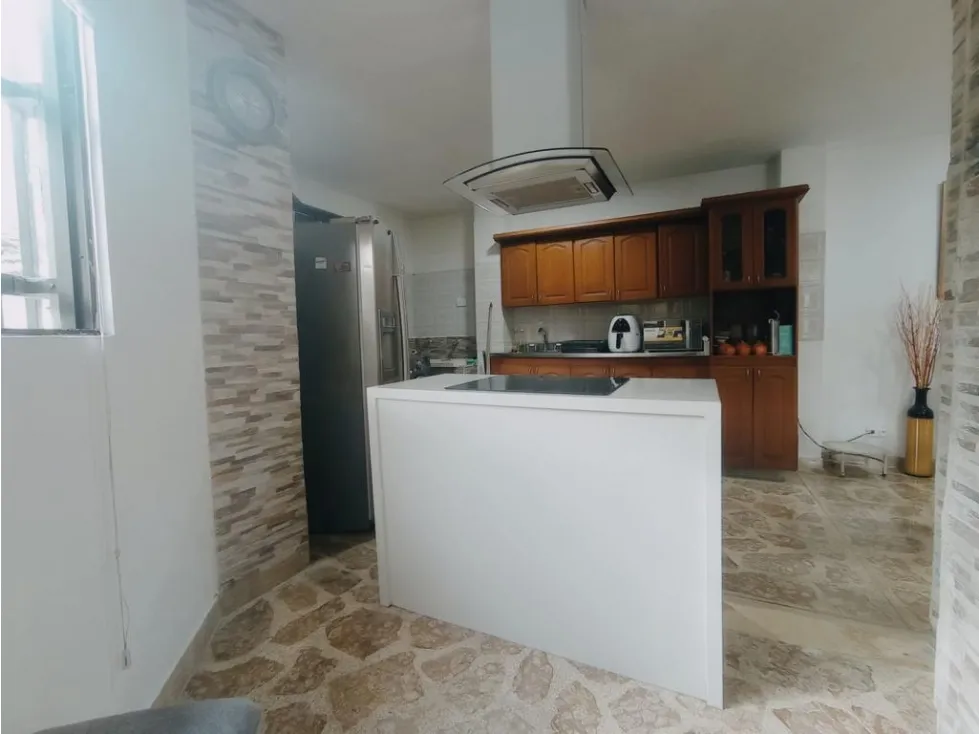 Casa de 4 alcobas en venta en Belen La Palma, Medellín, 183 m² · foto 3 de 22
