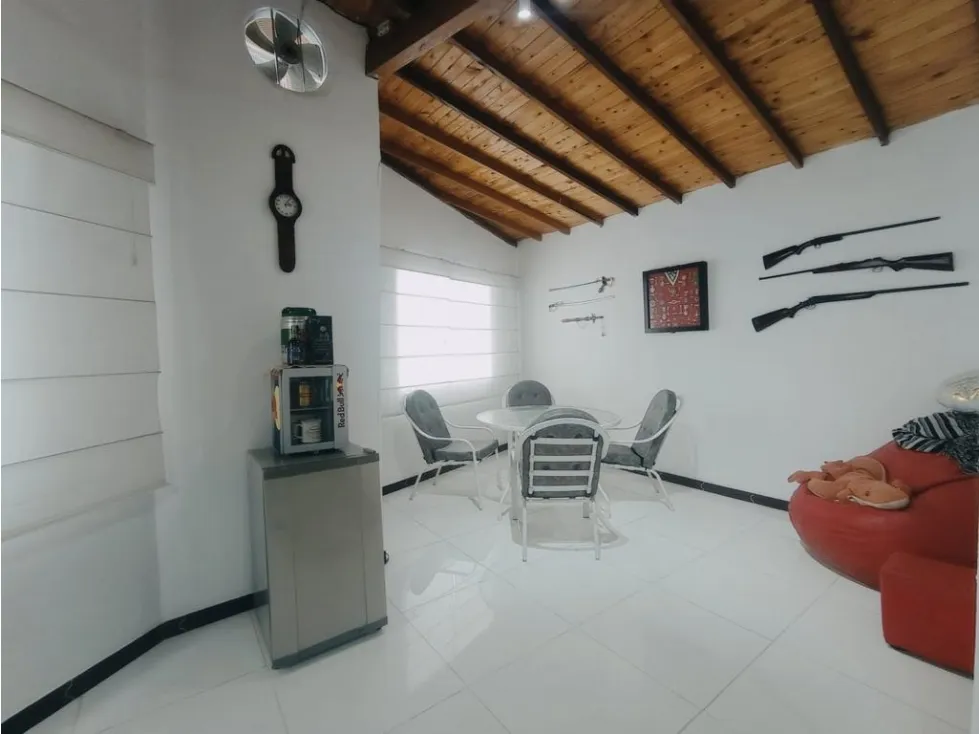 Casa de 4 alcobas en venta en Belen La Palma, Medellín, 183 m² · foto 6 de 22