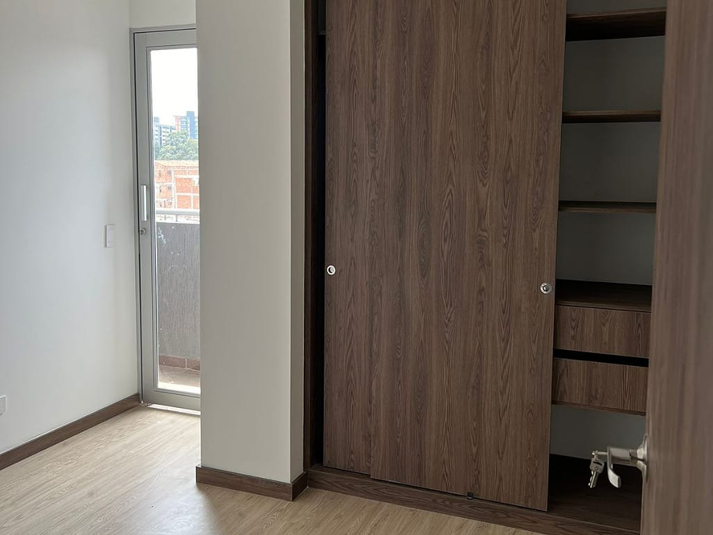 Apartamento de 3 alcobas en venta en El Porvenir, Rionegro, 66 m² · foto 6 de 11