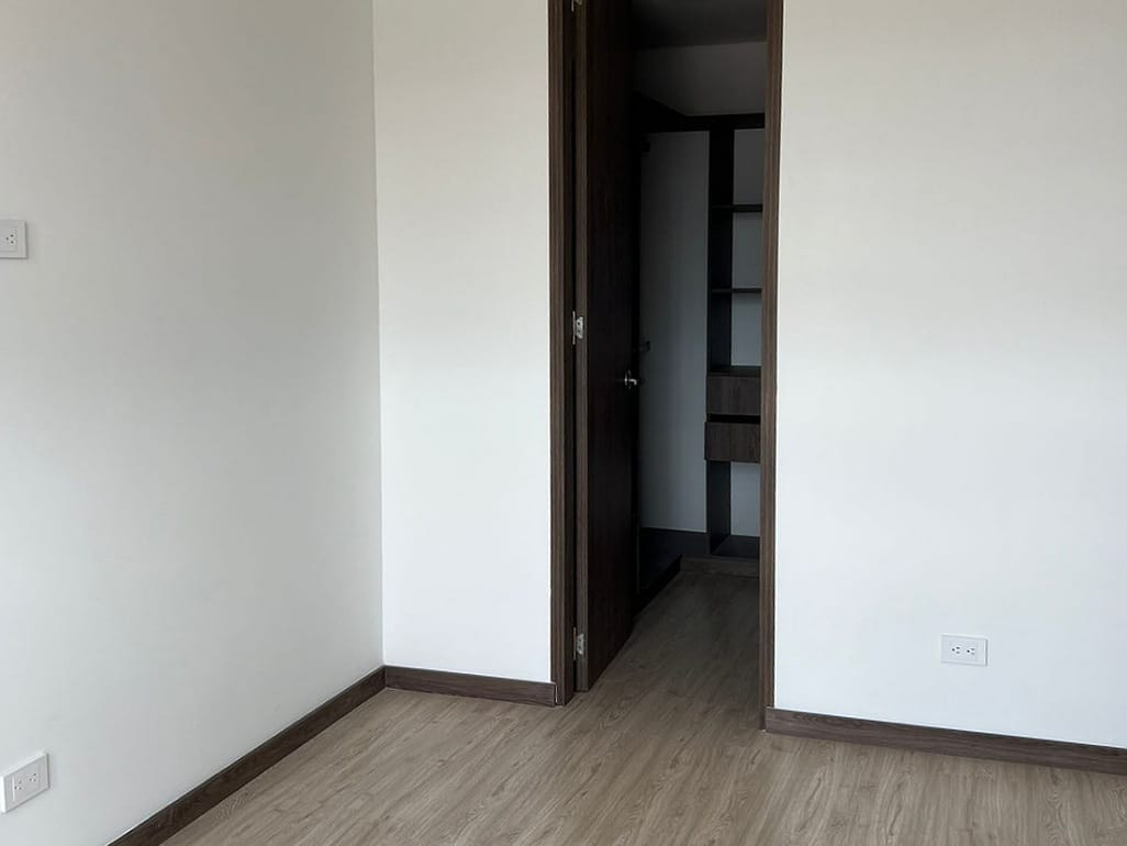 Apartamento de 3 alcobas en venta en El Porvenir, Rionegro, 66 m² · foto 7 de 11