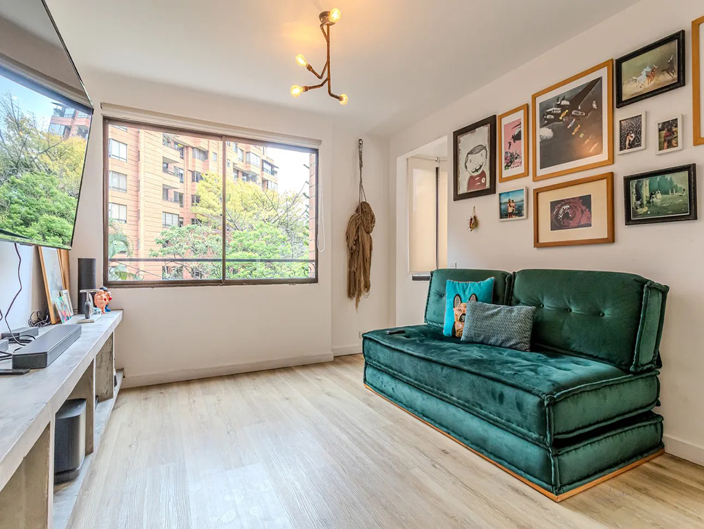 Apartamento de 2 alcobas en arriendo en El Tesoro, Medellín, 185 m² · foto 8 de 16
