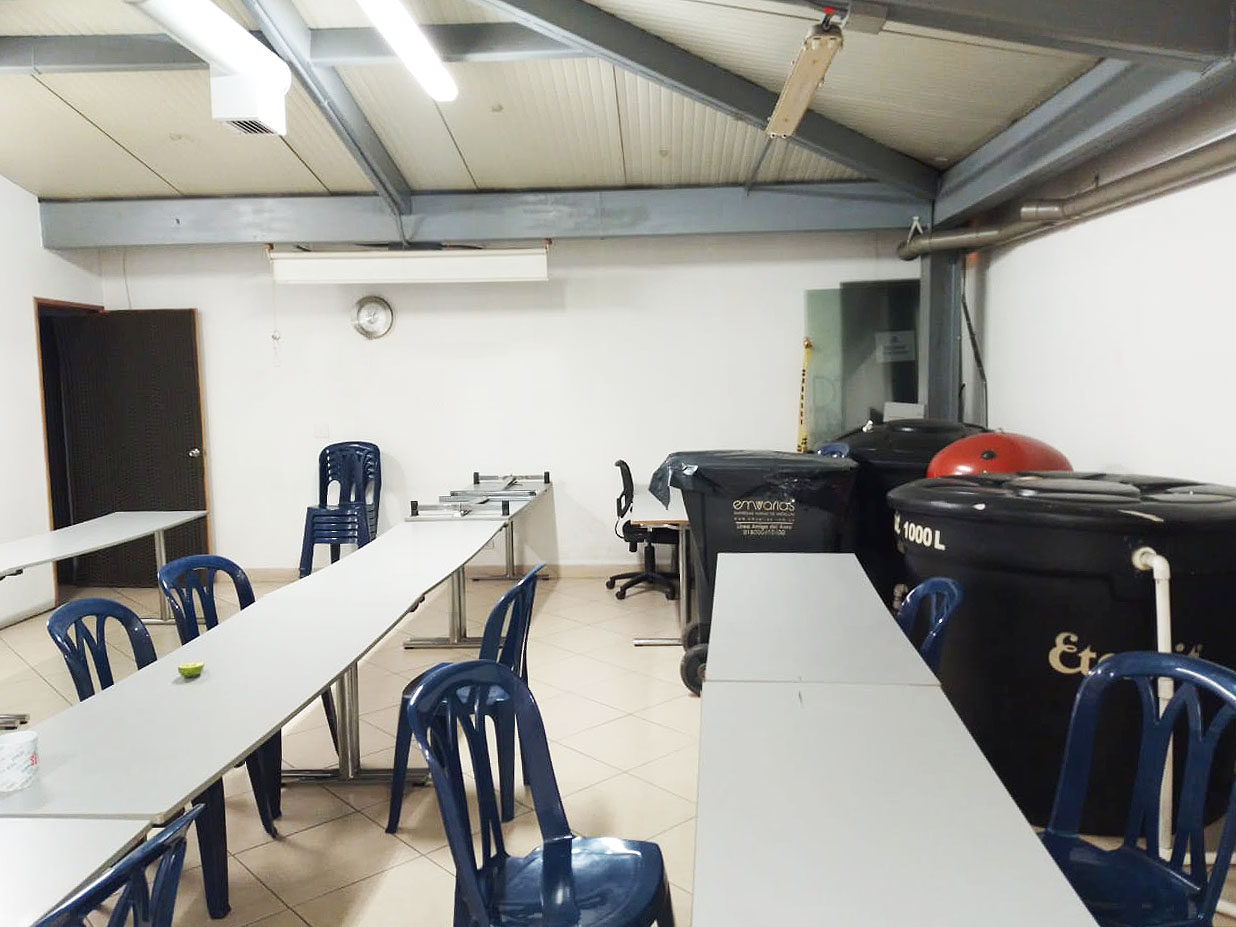 Bodega en venta en Conquistadores, Medellín, 1318 m² · foto 5 de 16