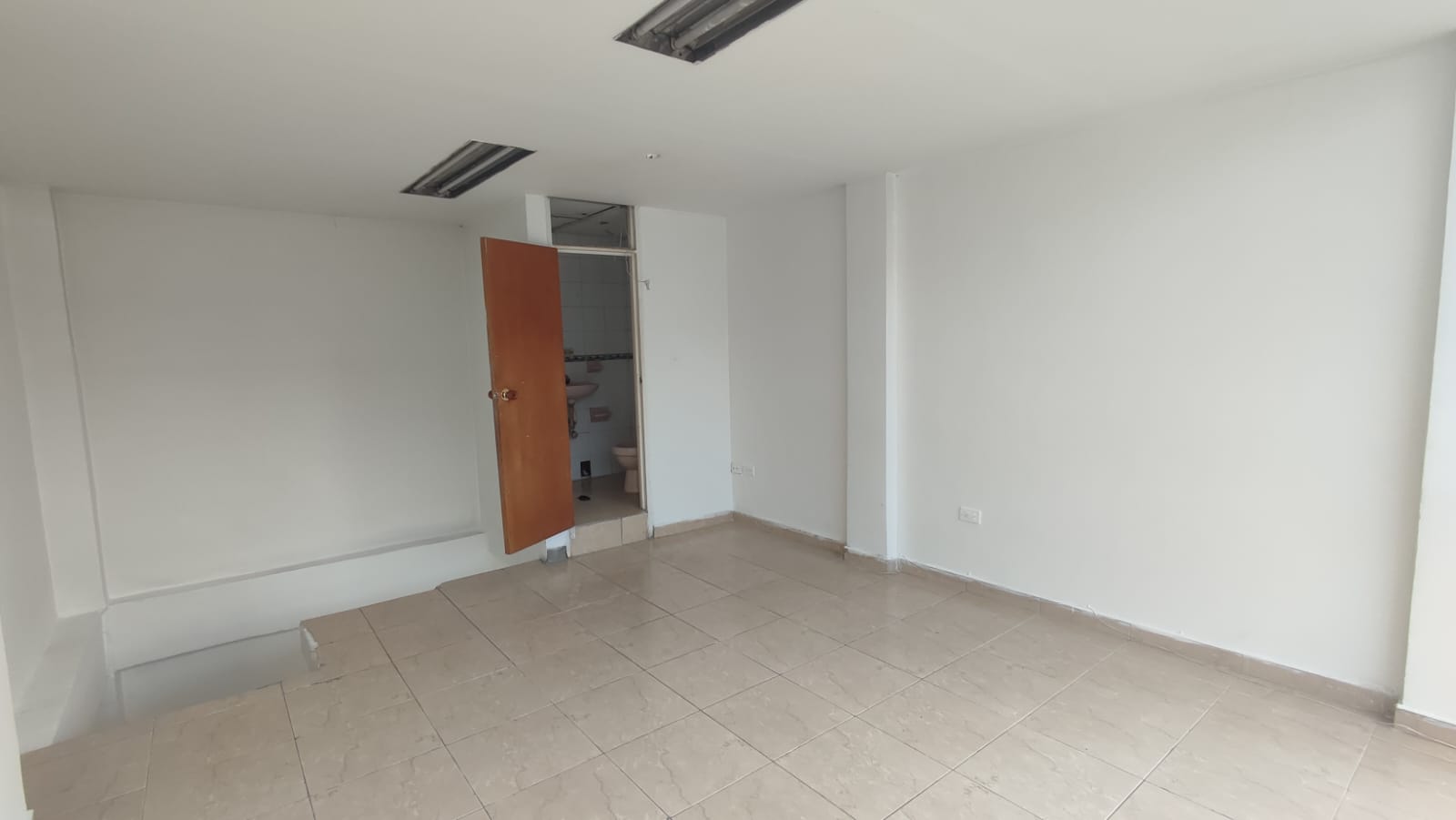 Local en arriendo en Centro, Armenia, 60 m² · foto 8 de 12