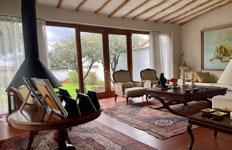 Casa de 3 alcobas en venta en Cerros De Suba, Bogotá, 385 m² · foto 4 de 15