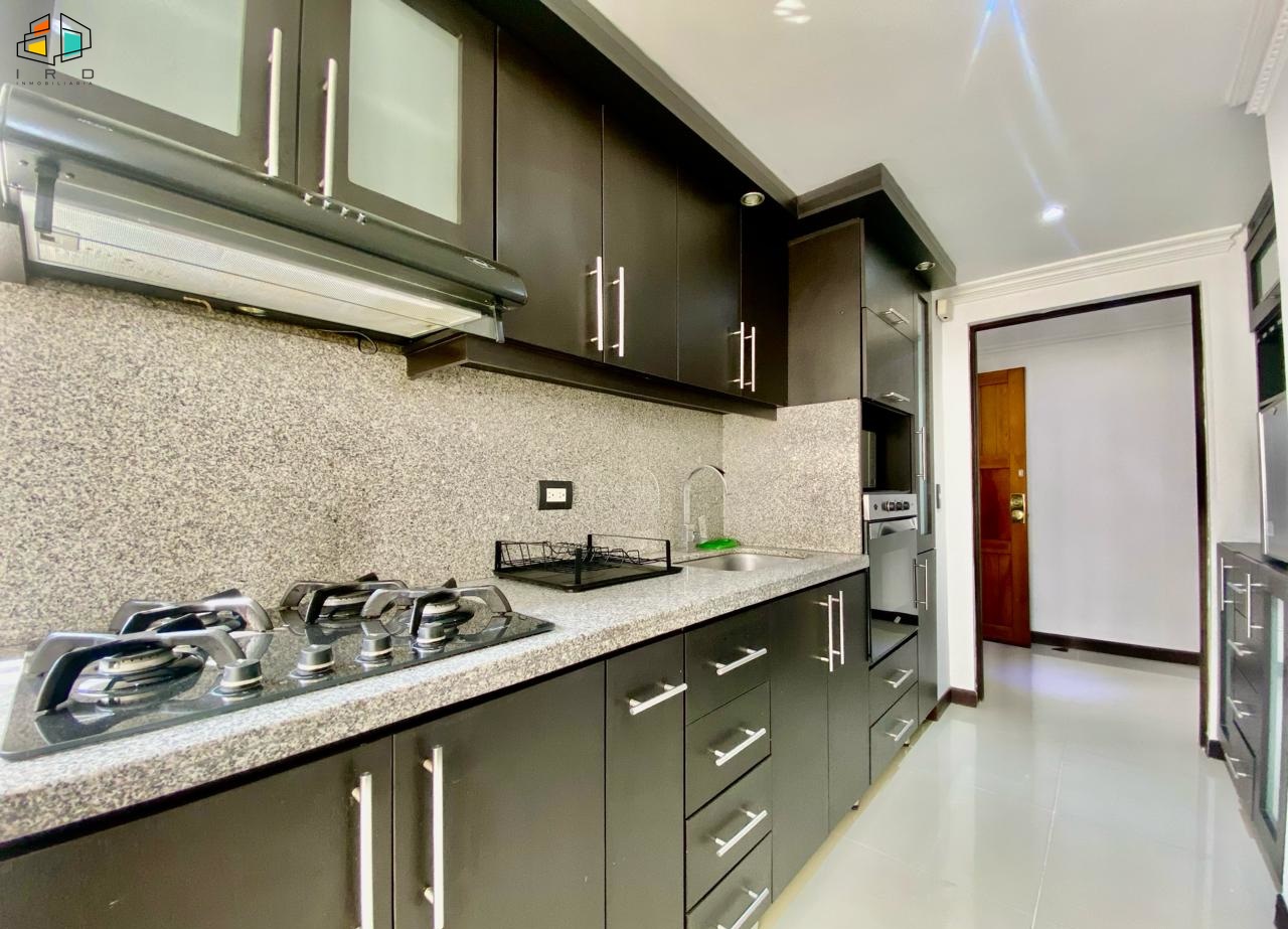 Apartamento de 2 alcobas en arriendo en Conquistadores, Medellín, 105 m² · foto 16 de 18