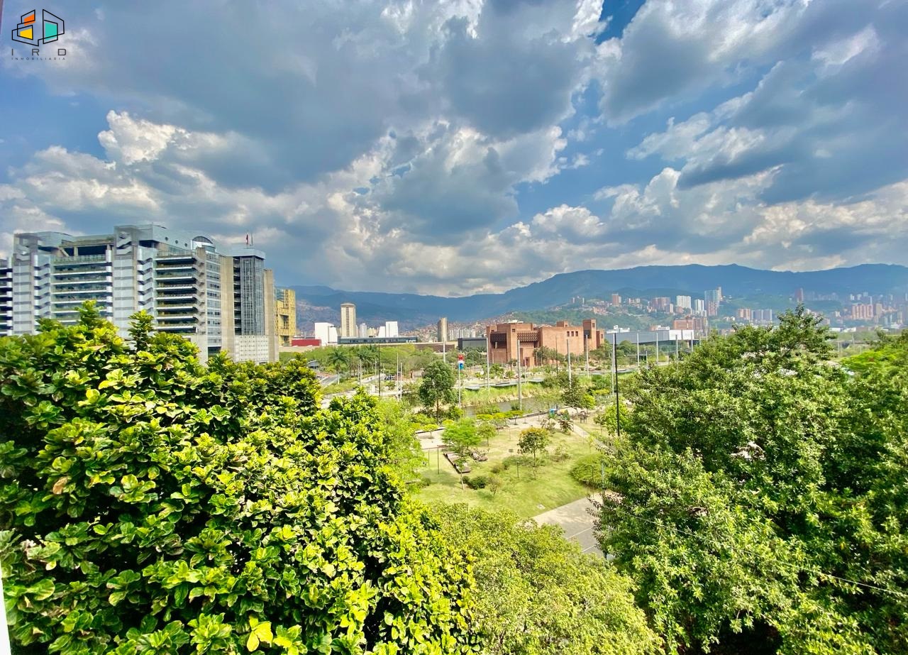 Apartamento de 2 alcobas en arriendo en Conquistadores, Medellín, 105 m² · foto 18 de 18