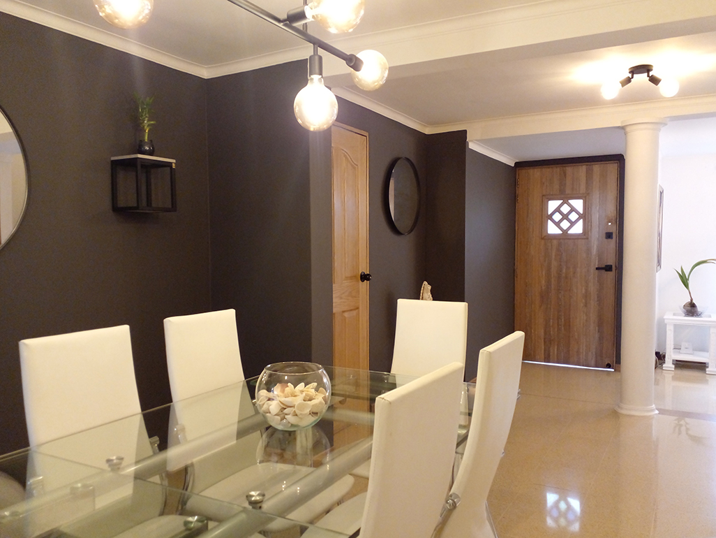 Casa de 3 alcobas en venta en Escobero, Envigado, 214 m² · foto 8 de 19