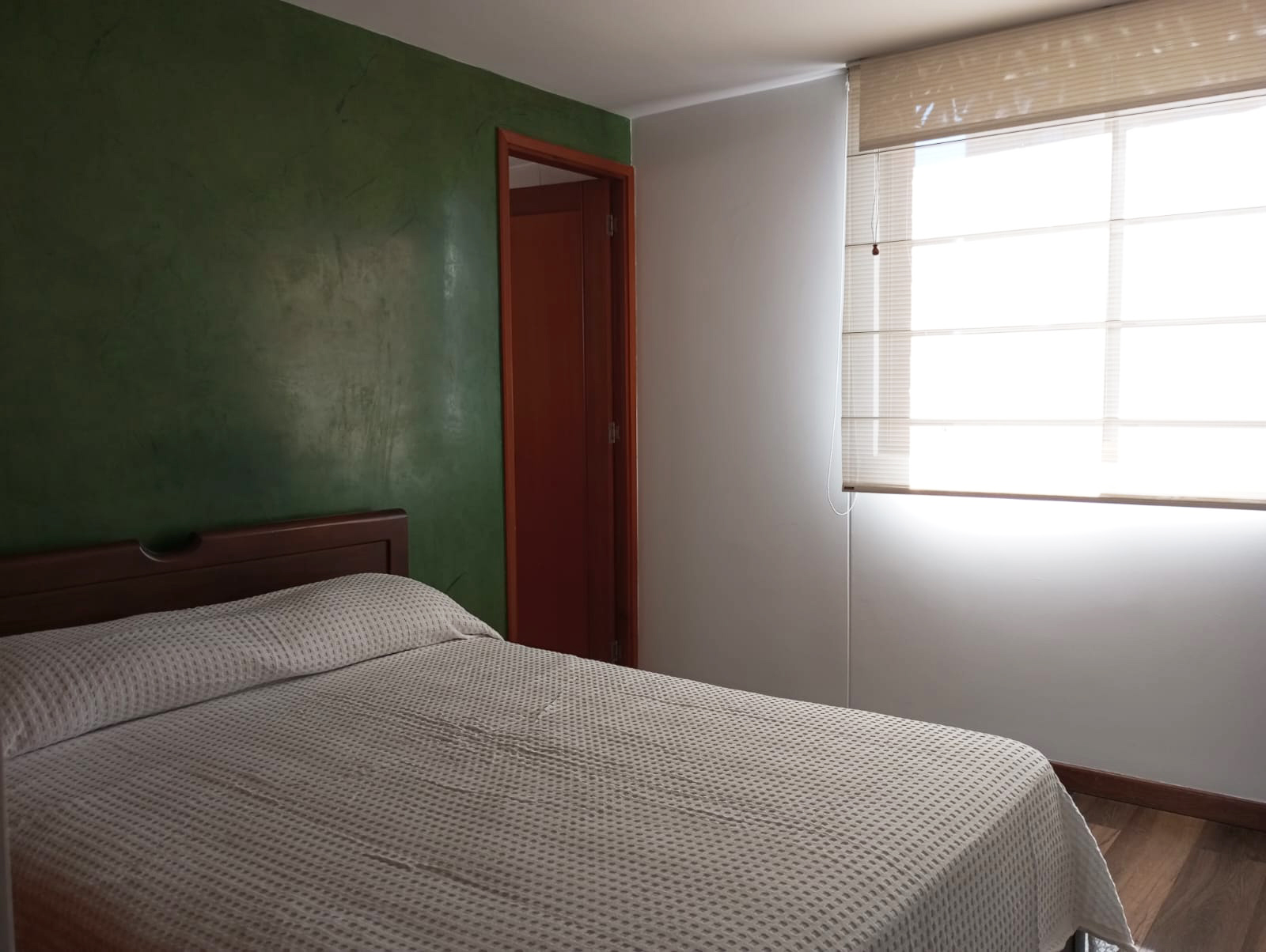 Apartamento en arriendo en Los Balsos No.2, Medellín · foto 10 de 18
