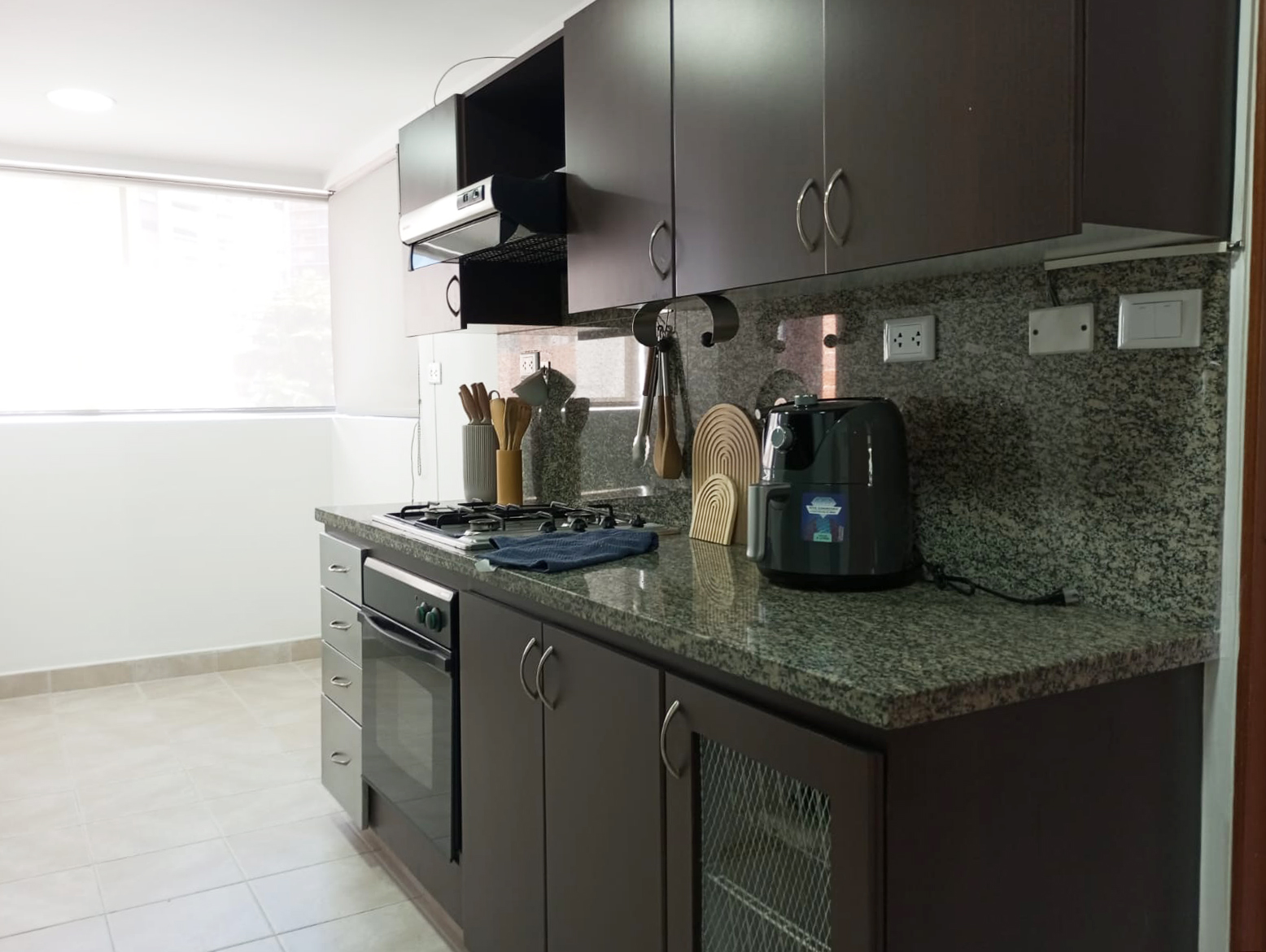 Apartamento en arriendo en Los Balsos No.2, Medellín · foto 5 de 18