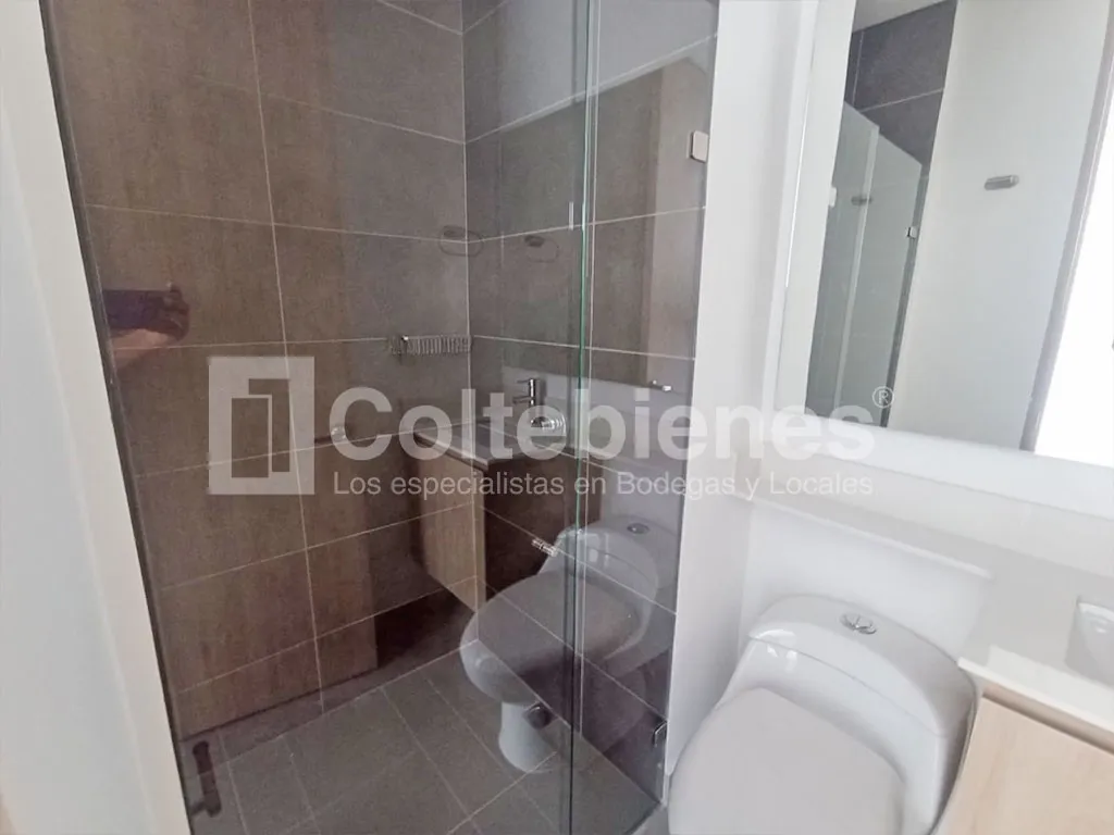 Apartamento en arriendo en El Poblado, Medellín · foto 12 de 24