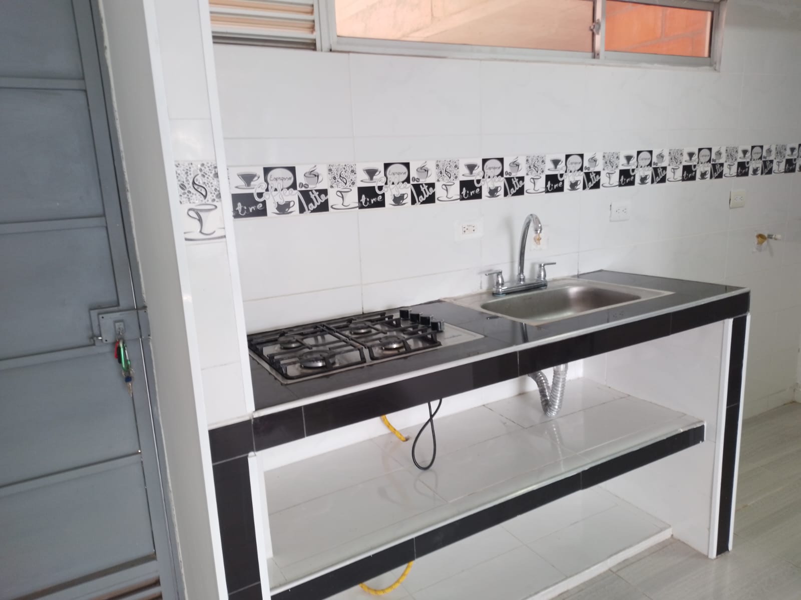 Apartamento de 3 alcobas en arriendo en El Zafiro, Piedecuesta, 54 m² · foto 2 de 24