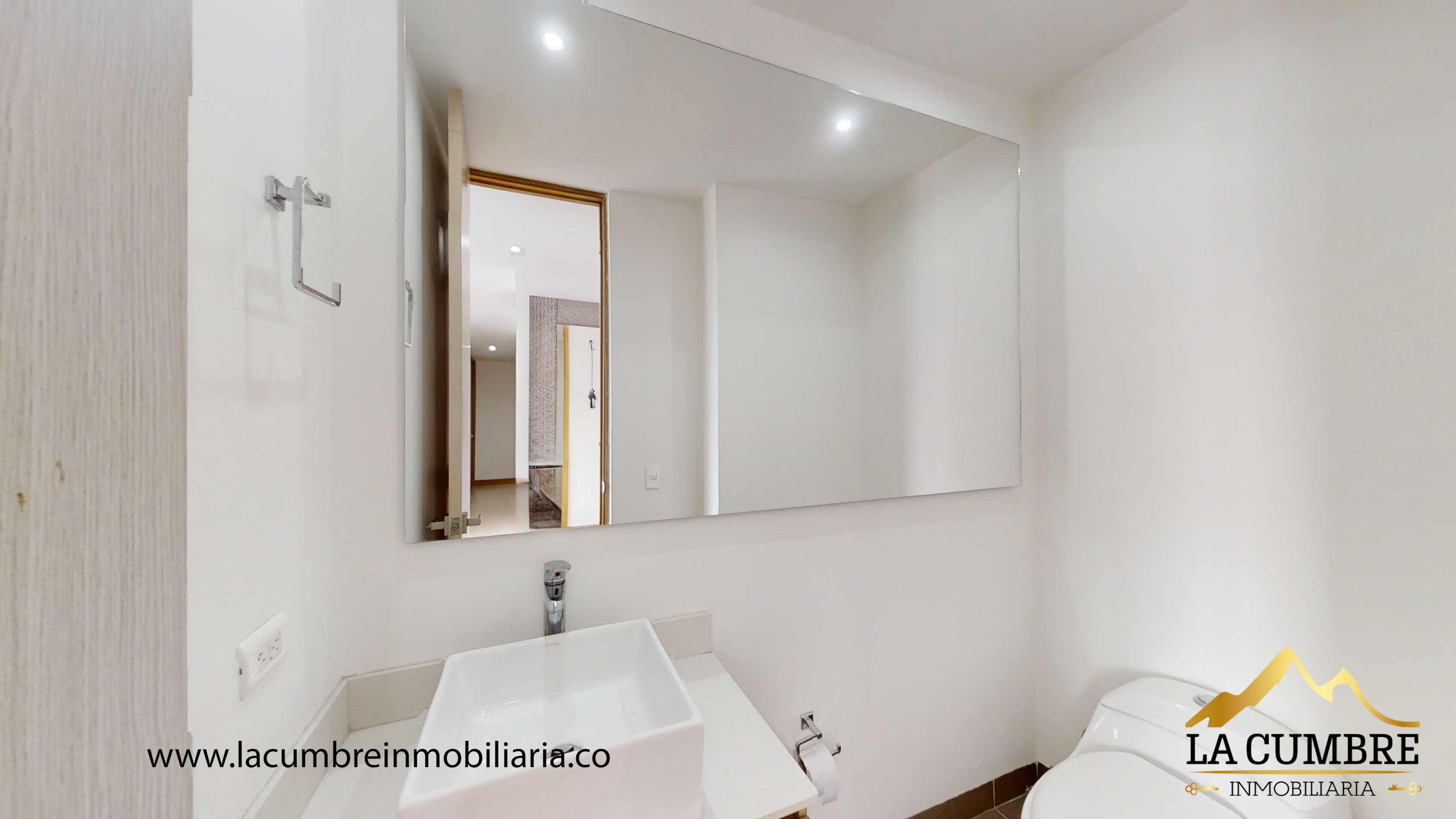 Apartamento de 4 alcobas en arriendo en Alejandría, Medellín, 130 m² · foto 8 de 18