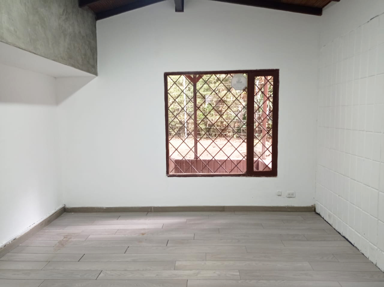 Oficina en arriendo en Lalinde, Medellín, 653 m² · foto 8 de 16