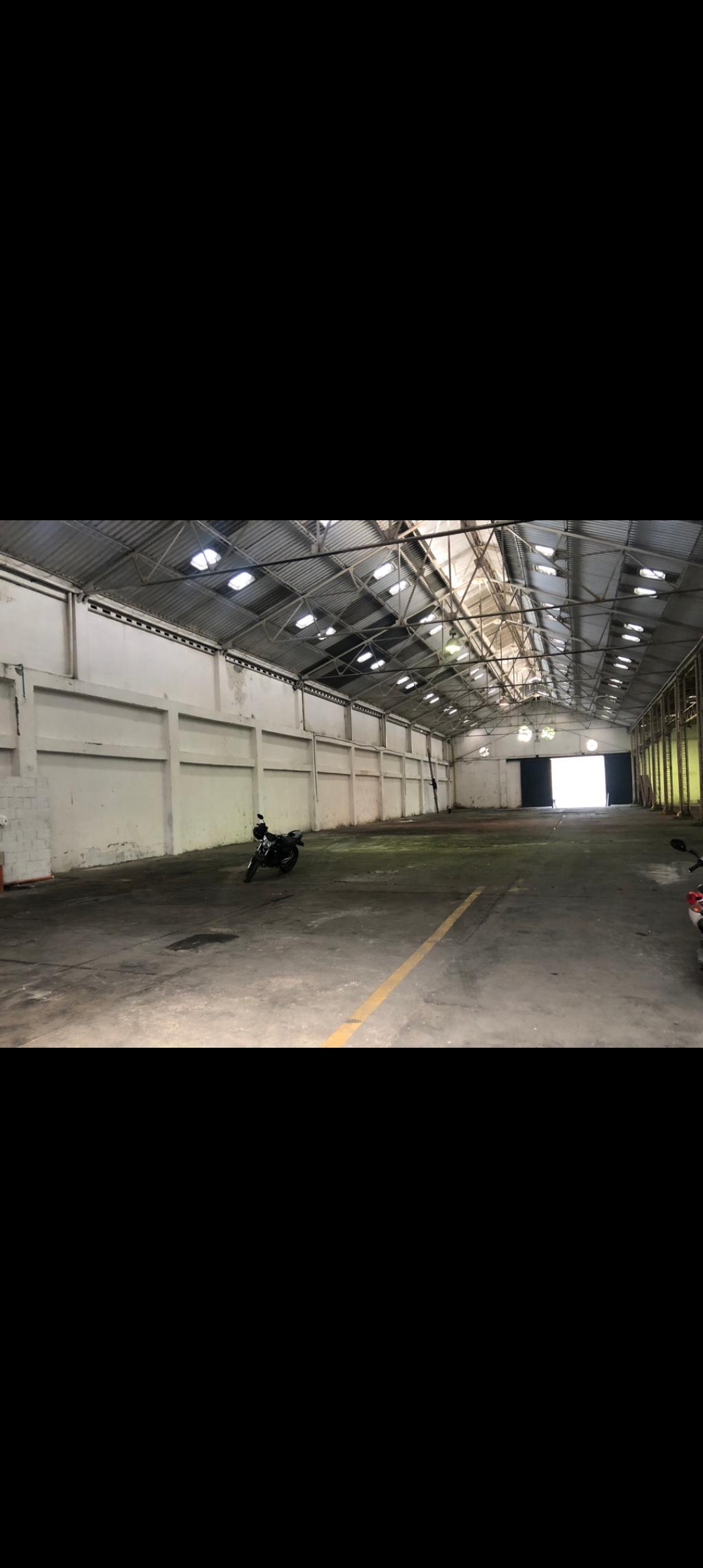 Bodega en arriendo en Porvenir, Cali · foto 2 de 3