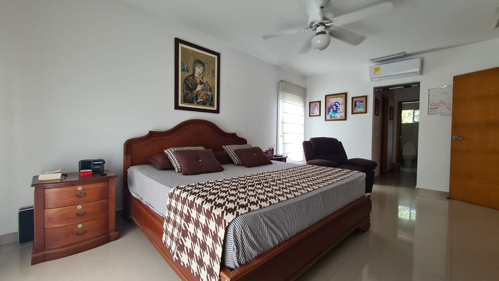 Casa de 3 alcobas en venta en Buenavista, Barranquilla, 230 m² · foto 5 de 14