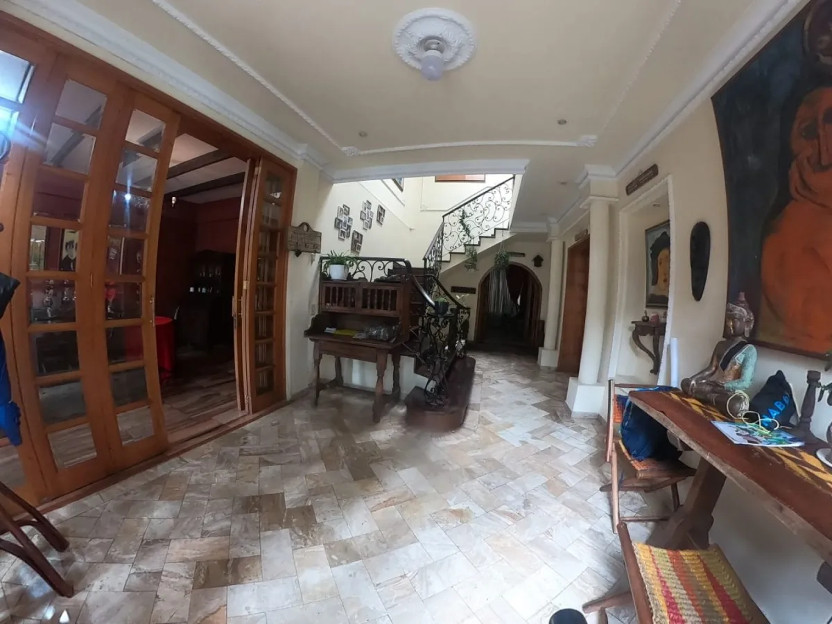 Casa de 4 alcobas en venta en Cerros De Suba, Bogotá, 468 m² · foto 3 de 24