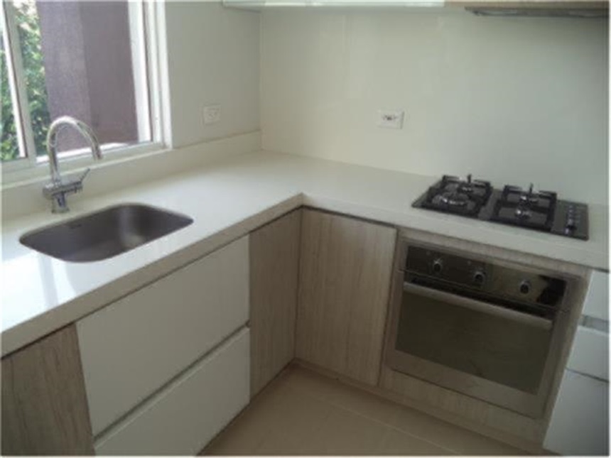 Casa de 3 alcobas en venta en Ricaurte, 98 m² · foto 11 de 24