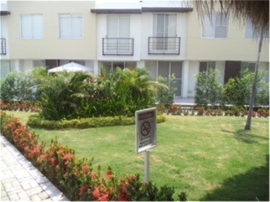 Casa de 3 alcobas en venta en Ricaurte, 98 m² · foto 23 de 24