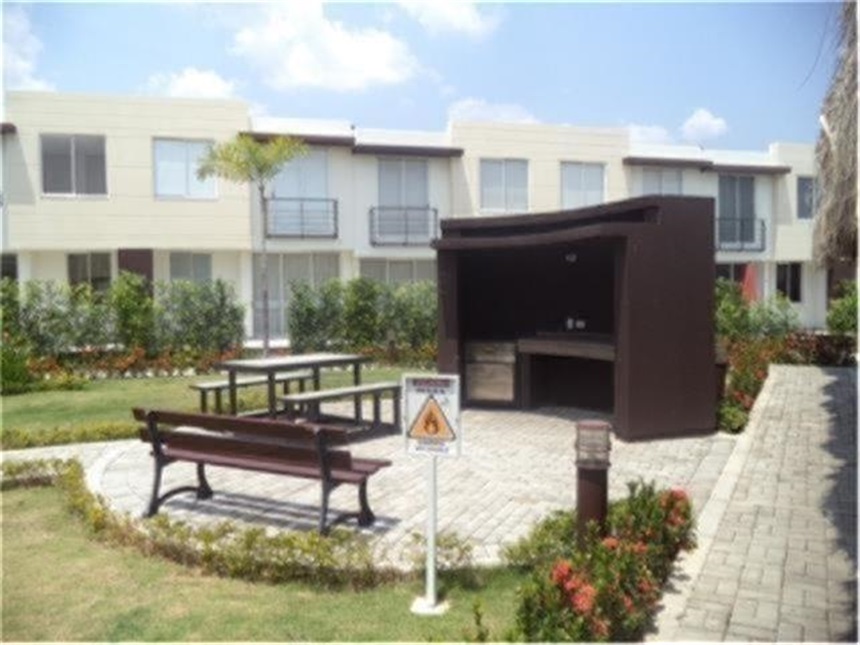 Casa de 3 alcobas en venta en Ricaurte, 98 m² · foto 24 de 24