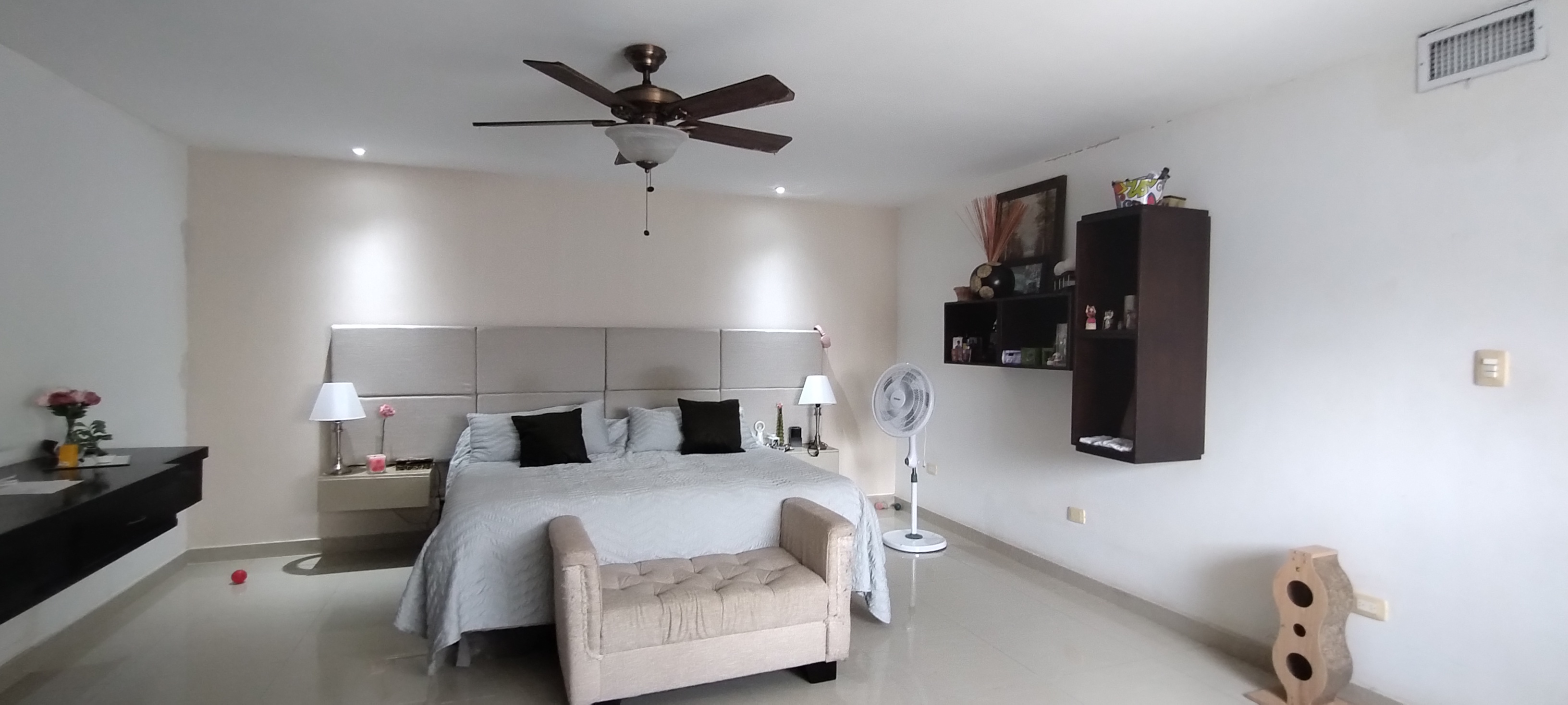 Apartamento de 3 alcobas en venta en Altos Del Prado, Barranquilla, 220 m² · foto 5 de 10