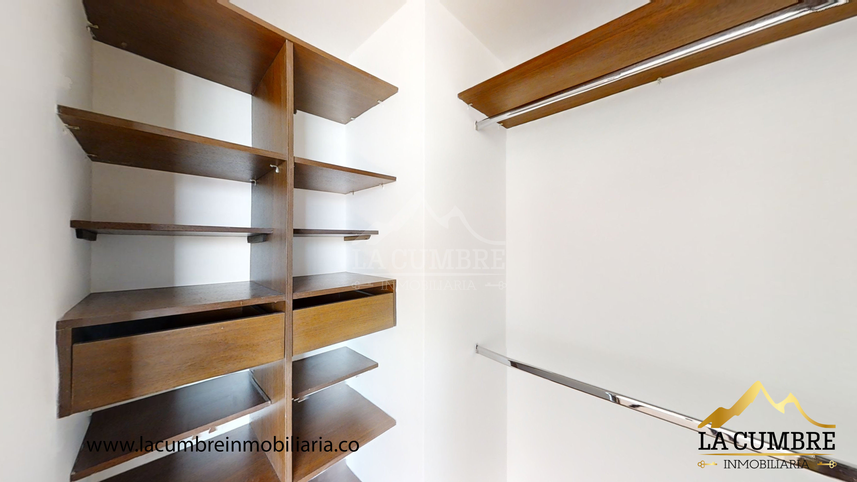 Apartamento en arriendo en Castropol, Medellín · foto 9 de 11