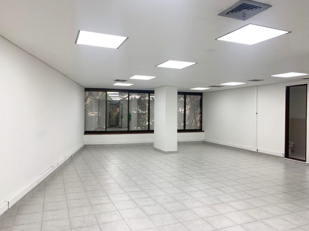 Oficina en venta en Manila, Medellín, 60 m² · foto 2 de 7