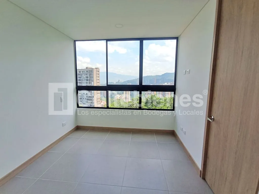Apartamento de 2 alcobas en arriendo en El Poblado, Medellín, 99 m² · foto 14 de 24