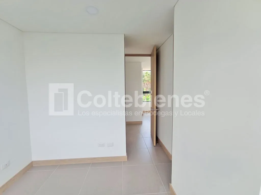 Apartamento de 2 alcobas en arriendo en El Poblado, Medellín, 99 m² · foto 18 de 24