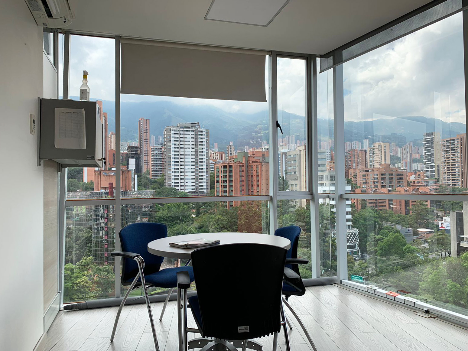 Oficina en venta en Manila, Medellín, 470 m² · foto 16 de 17