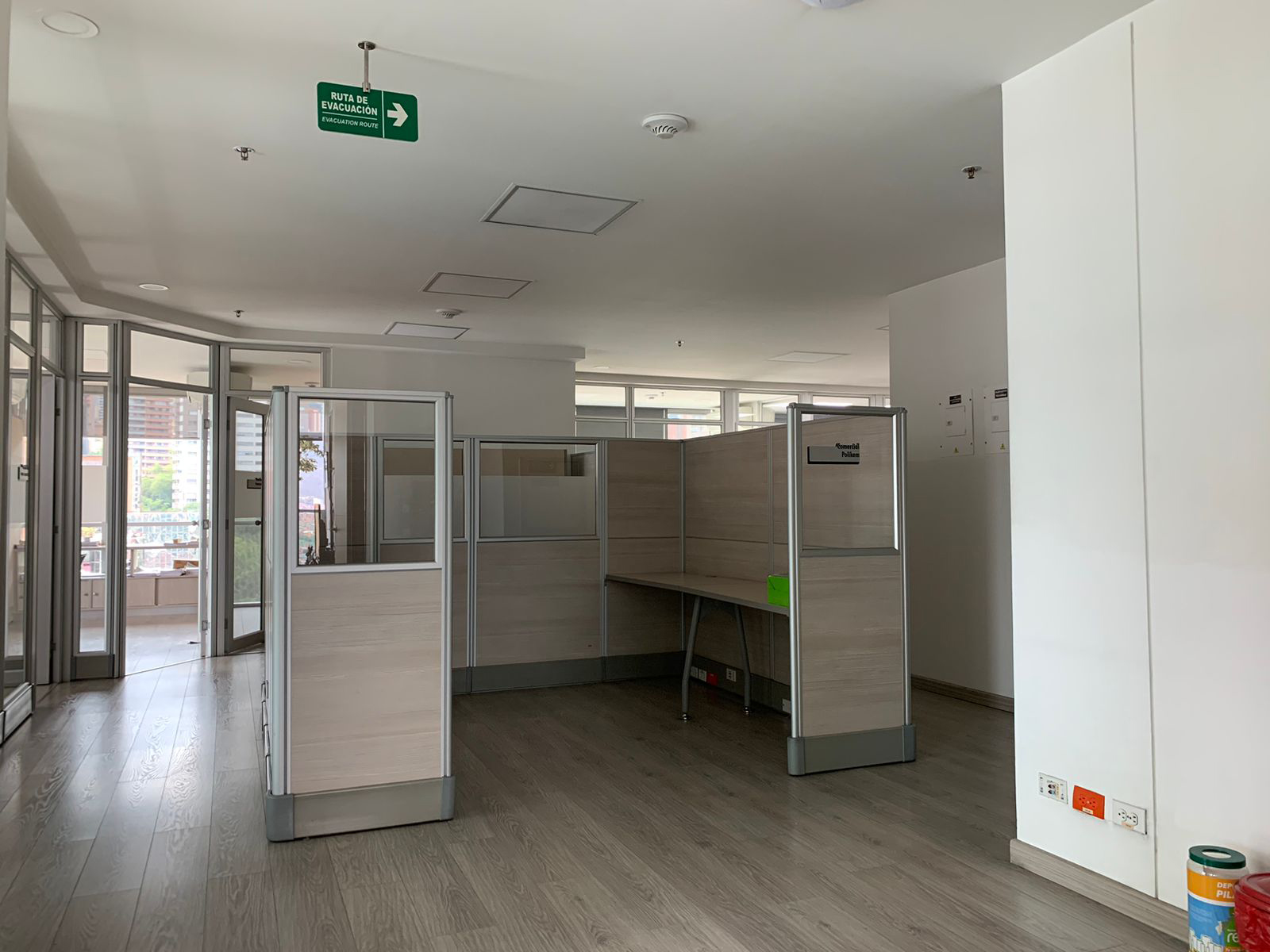 Oficina en venta en Manila, Medellín, 470 m² · foto 4 de 17
