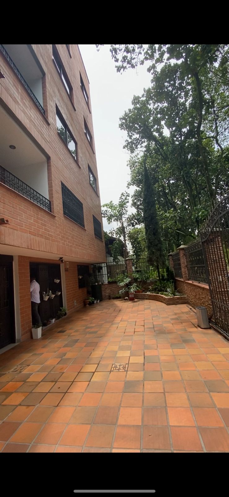 Edificio en venta en Belen La Palma, Medellín, 1500 m² · foto 8 de 8