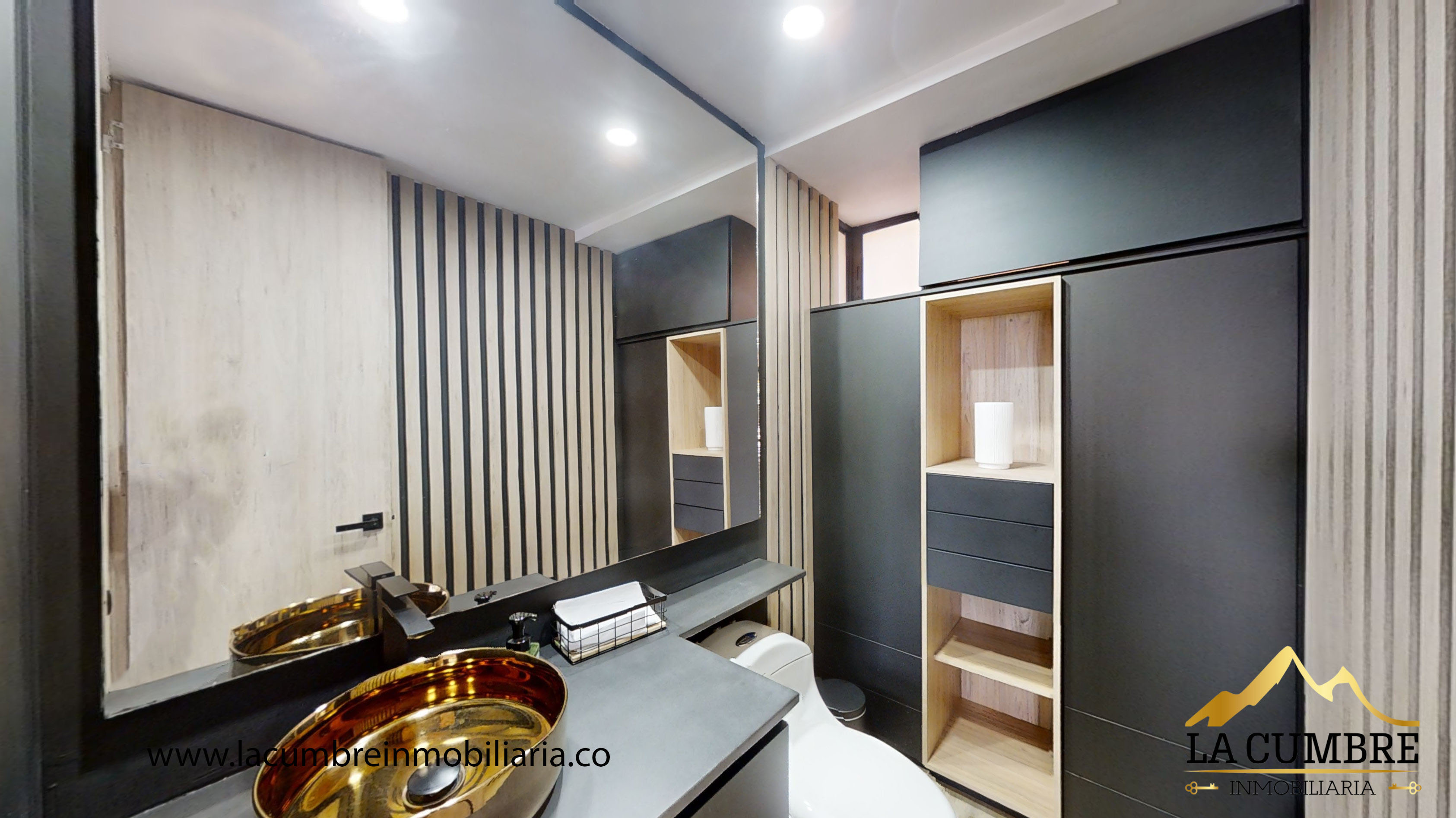 Apartamento de 2 alcobas en arriendo en El Tesoro, Medellín, 180 m² · foto 6 de 12