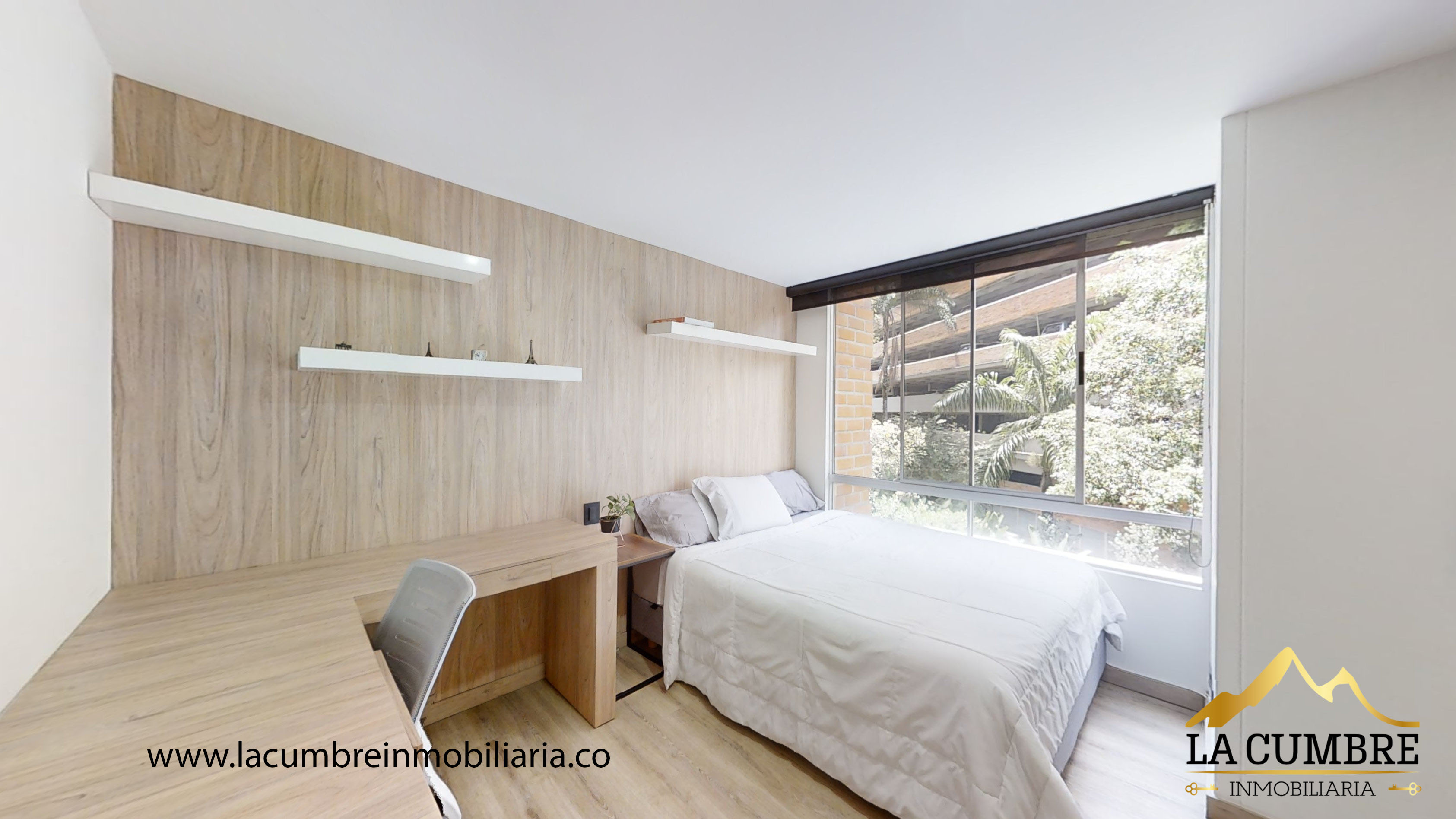 Apartamento de 2 alcobas en arriendo en El Tesoro, Medellín, 180 m² · foto 7 de 12